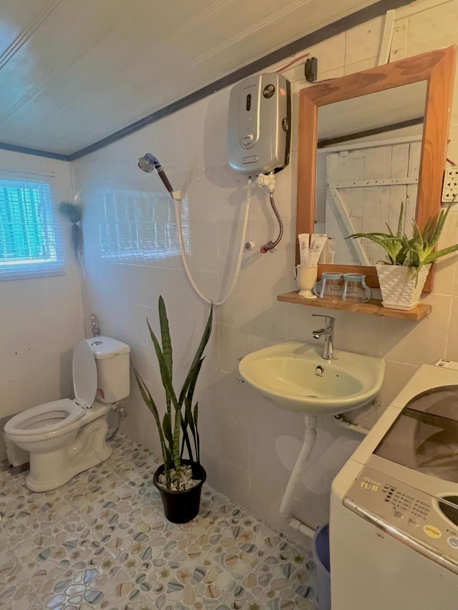 Hung Apartment Dalat Buitenkant foto